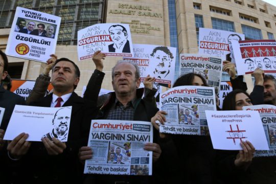Αγνόησαν το ανώτατο δικαστήριο στην «υπόθεση Cumhuriyet»
