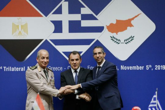 Διπλωματική και στρατιωτική συνεργασία