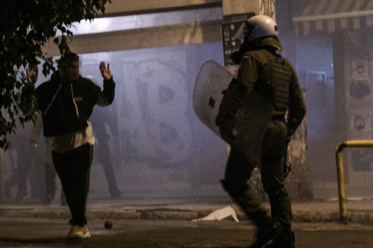 Καταπέλτης για την αστυνομική βία η Ελληνική Ένωση για τα Δικαιώματα του Ανθρώπου