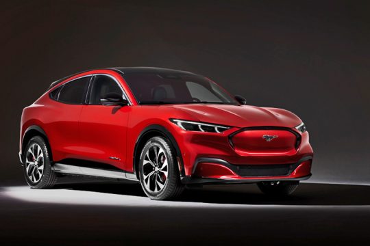 Mustang στην πρίζα