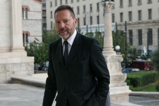 Η αβρότητα της κανονικότητας ενός τραπεζίτη