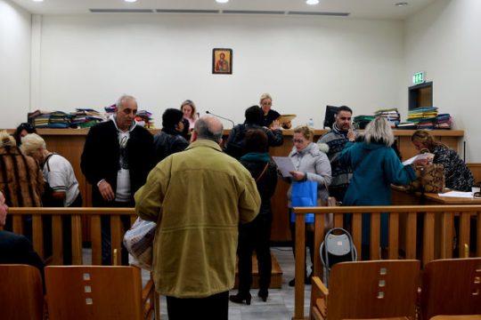13ο και 14ο μισθό επιστρέφει δικαστήριο σε υπαλλήλους νομικών προσώπων