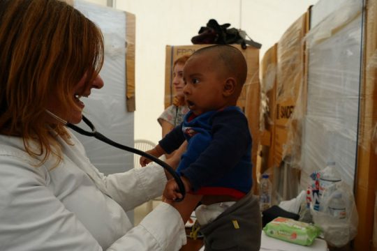 Χωρίς ρεύμα και νερό στον καταυλισμό της Κορίνθου