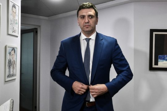 Το πραξικόπημα Κικίλια ολοκληρώνει την κατάργηση του αυτοδιοίκητου του ΚΕΘΕΑ