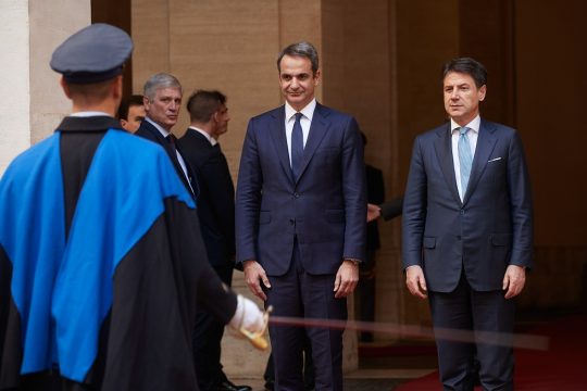 Ελλάδα και Ιταλία μαζί σε προσφυγικό και ενέργεια