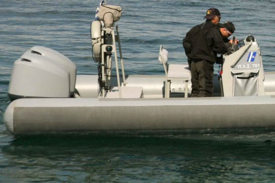 Συνελήφθη 38χρονος που είχε αφαιρέσει μηχανή από βάρκα