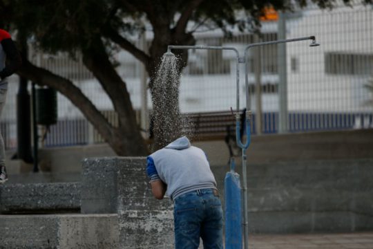 Εμβολιασμοί ανηλίκων στα ΚΥΤ Λέσβου και Σάμου