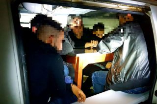 Σύλληψη Έλληνα διακινητή μεταναστών