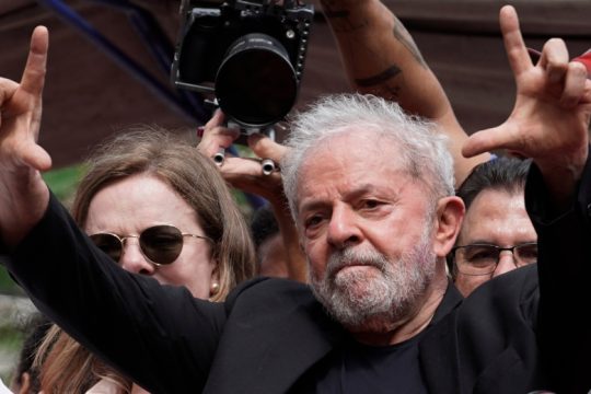 Λούλα: Επέστρεψα