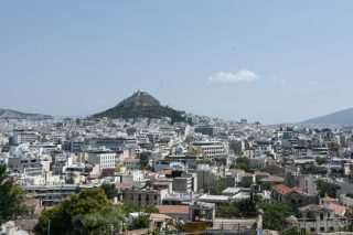 Αντιπλημμυρικά έργα και δρόμοι στον Λυκαβηττό, σιντριβάνι στην Ομόνοια