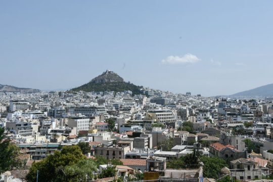 Αντιπλημμυρικά έργα και δρόμοι στον Λυκαβηττό, σιντριβάνι στην Ομόνοια