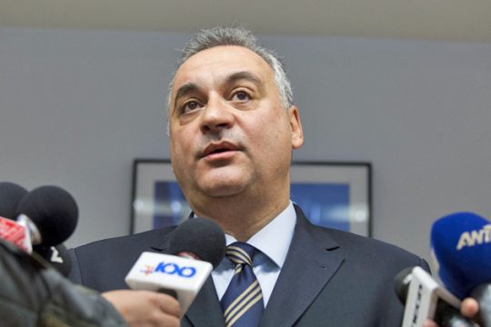 Χείρα βοηθείας από Ε.Ε. για το προσφυγικό ζητά ο Μ. Κεφαλογιάννης