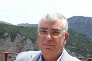 Μιλούσε για «λαθροπιθήκους», έγινε διοικητής νοσοκομείου