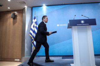 Αδειασμα Πέτσα σε Κυρανάκη 