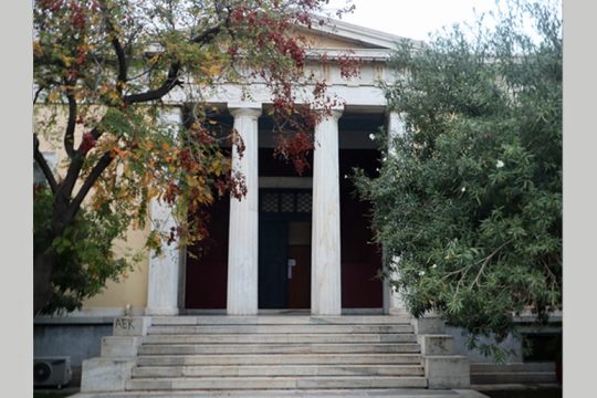 Με ασπίδα… τη διαθήκη