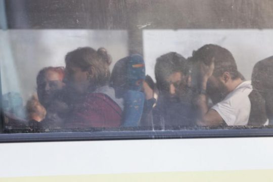 Ακροδεξιές προκλήσεις και στη Νάουσα κατά προσφύγων και μεταναστών