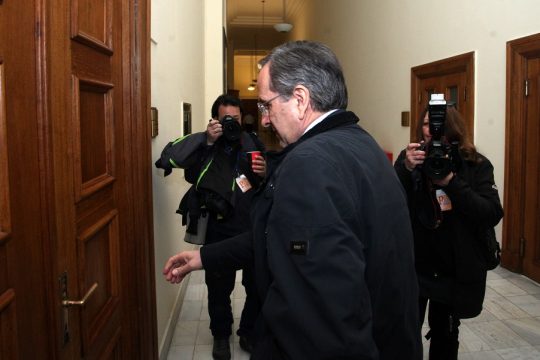 «Πόρτα» Κυριάκου σε Σαμαρά!