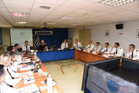 Το προσφυγικό στο επίκεντρο σύσκεψης στο Αρχηγείο του Λιμενικού