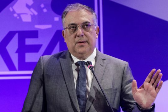 Στον αέρα τα έργα του Φιλόδημου