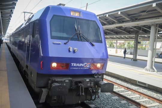 Κανονικά θα κινηθούν τα τρένα και ο προαστιακός την Τρίτη