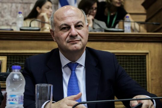 Υπεράνω όλων οι τραπεζίτες