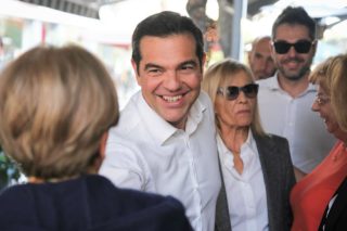 «Θα τους ταράξουμε στη νομιμότητα»