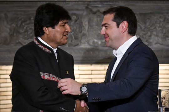 Αλληλεγγύη Τσίπρα σε Μοράλες