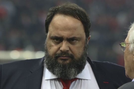 Απάντηση περί ανέμων και υδάτων