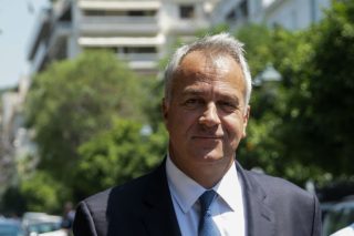 Ο ακροδεξιός, που δεν εξαγνίζεται