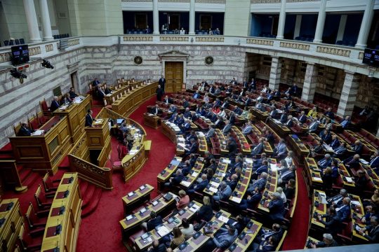 Διαφωνίες στην Ολομέλεια για την εκλογή ΠτΔ