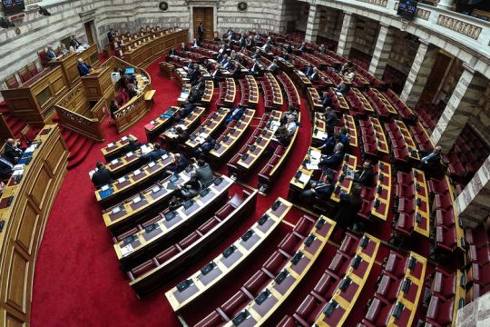 «Μπαλάκι» οι ευθύνες των υπουργών