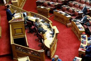 Το «κόλπο γκρόσο» της αναθεώρησης