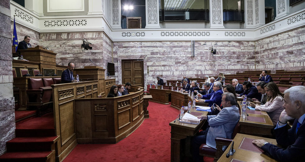 Στην τελική ευθεία η αναθεώρηση του Συντάγματος