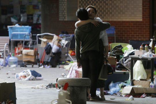 Στα πρόθυρα ανθρωπιστικής κρίσης πριν τις εκλογές στο Χονγκ Κονγκ