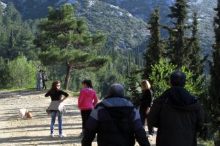 Δεν αρκεί να μη θέλεις κουβέντα…