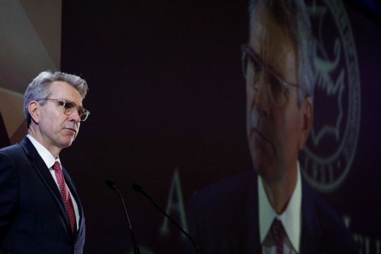 «Δεν είναι χρήσιμο και είναι προκλητικό»