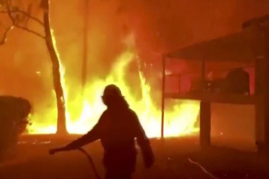 Δεν Σκοτ-ίστηκε ο πρωθυπουργός για την κόλαση