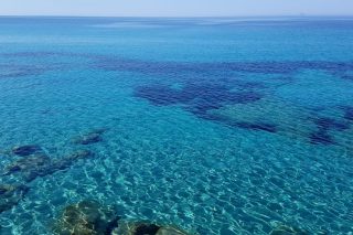 Απροστάτευτη θάλασσα η Μεσόγειος