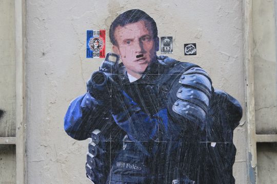 Δεν έπεισε ο Μακρόν τα συνδικάτα για ανακωχή