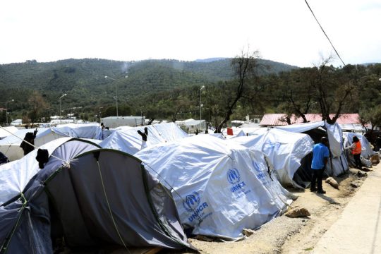 Δήμοι και περιφέρεια κατά των δομών στο Β. Αιγαίο