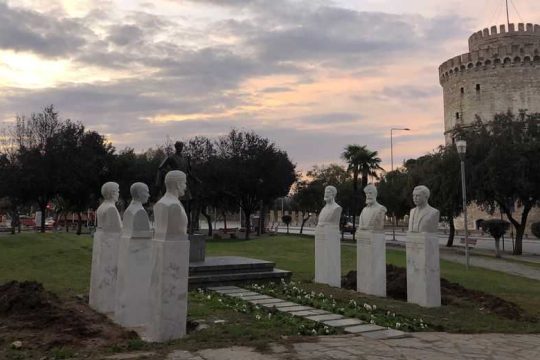 Διαβάζοντας τα «ψιλά γράμματα» για την προσωρινή «τοποθέτηση» των προτομών των μακεδονομάχων