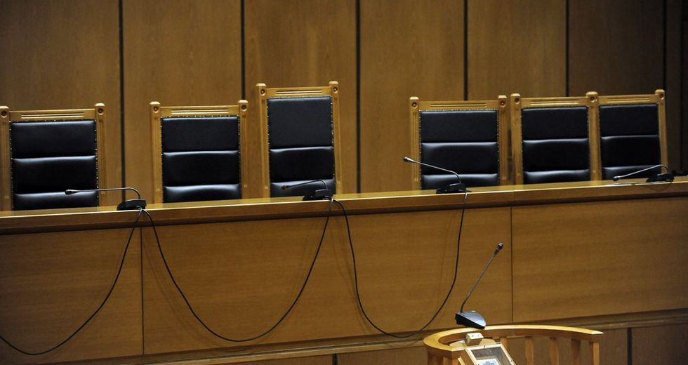 Ηράκλειο: Αναβλήθηκε η δίκη για την υπεξαίρεση 350.000€ από τράπεζα