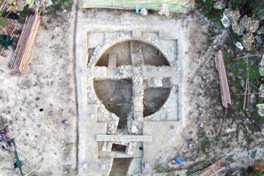 Οι θολωτοί τάφοι του Άνω Εγκλιανού, στην Πύλο