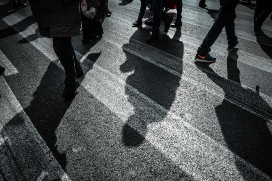 Ο πρωθιερέας της… ανισότητας