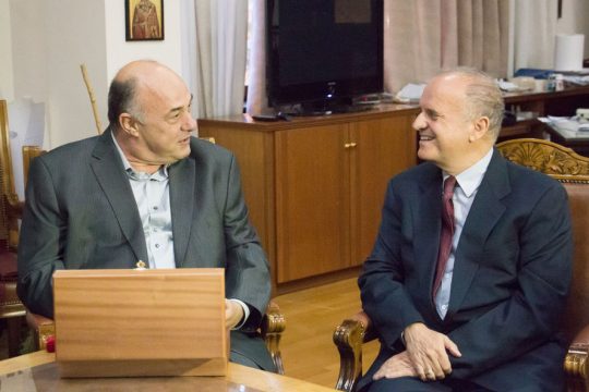 Αποθρασύνθηκε ο υμνητής της χούντας