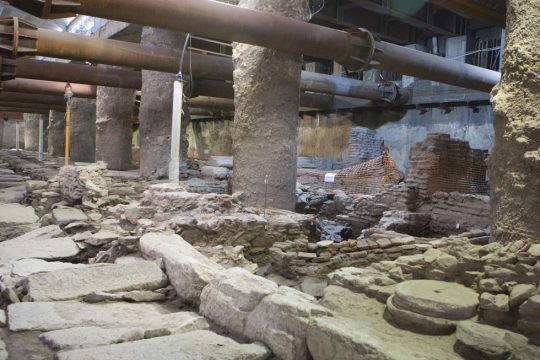 Λύση με απόσπαση και επανατοποθέτηση