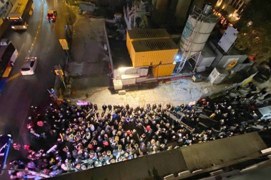 Διεθνής κατακραυγή για το «ξερίζωμα» των αρχαιοτήτων
