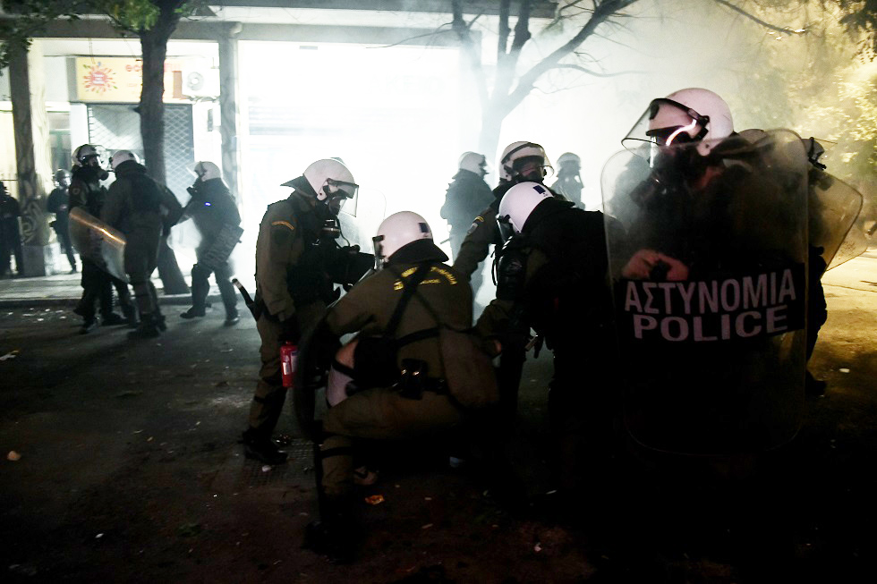Κυρ αστυνόμε, μη βαράς
