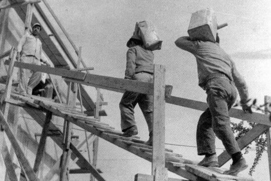 Πληθυσμιακές μετακινήσεις και αθηναϊκή μεγέθυνση