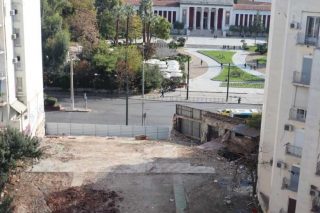 Αριθμών παρόντων, χ… θέατρο και κ… παράσταση